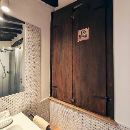 Апартаменты La Tana Del Priore Перуджа