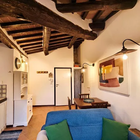 Apartment La Tana Del Priore *