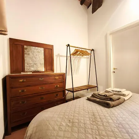 La Tana Del Priore Apartment Perugia