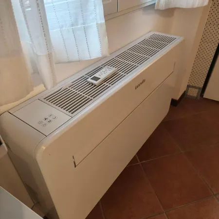 La Tana Del Priore Apartment