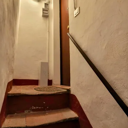 Apartment La Tana Del Priore