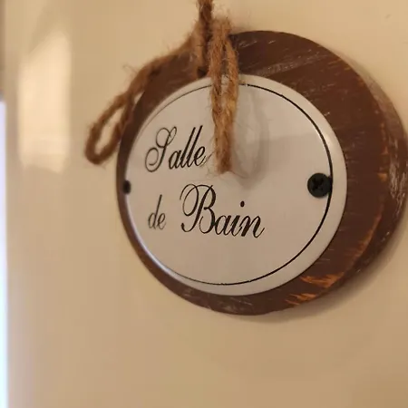 דירה La Tana Del Priore פרוג'ה